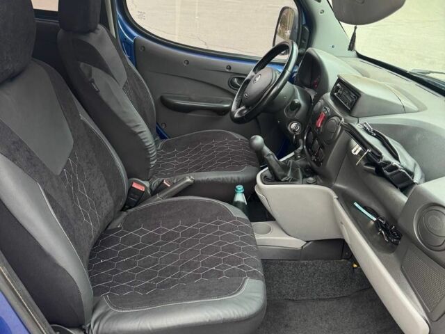 Синій Шкода Інша, об'ємом двигуна 1.2 л та пробігом 260 тис. км за 5500 $, фото 7 на Automoto.ua