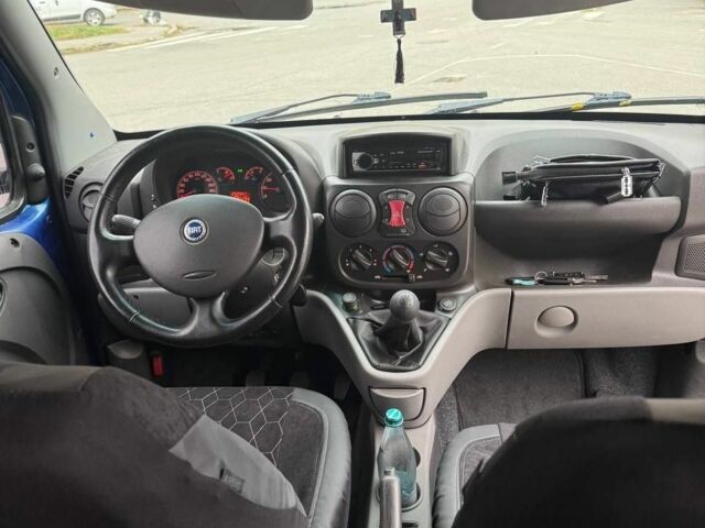 Синій Шкода Інша, об'ємом двигуна 1.2 л та пробігом 260 тис. км за 5500 $, фото 9 на Automoto.ua