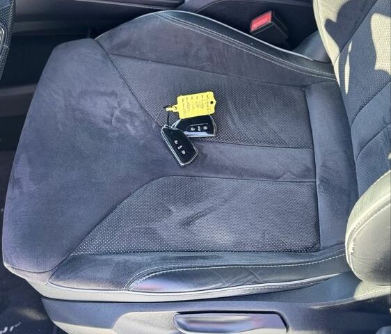 Синий Шкода Другая, объемом двигателя 0 л и пробегом 195 тыс. км за 21900 $, фото 3 на Automoto.ua