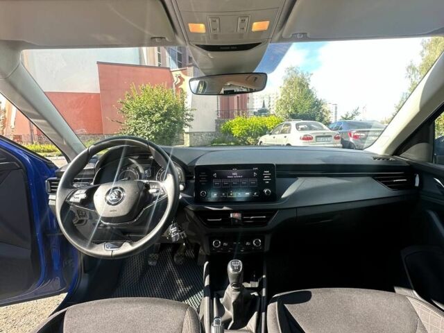 Синий Шкода Другая, объемом двигателя 1.6 л и пробегом 35 тыс. км за 17900 $, фото 7 на Automoto.ua