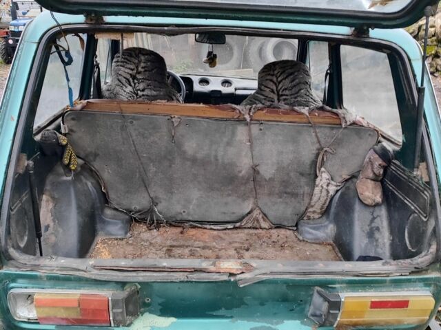 Зеленый Шкода Другая, объемом двигателя 0 л и пробегом 65 тыс. км за 828 $, фото 3 на Automoto.ua