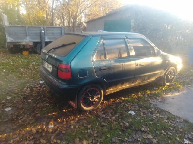 Зелений Шкода Інша, об'ємом двигуна 1.3 л та пробігом 300 тис. км за 1000 $, фото 6 на Automoto.ua