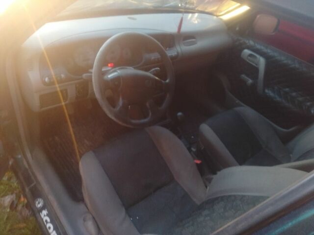 Зелений Шкода Інша, об'ємом двигуна 1.3 л та пробігом 300 тис. км за 1000 $, фото 2 на Automoto.ua