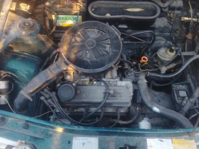 Зелений Шкода Інша, об'ємом двигуна 1.3 л та пробігом 300 тис. км за 1000 $, фото 5 на Automoto.ua