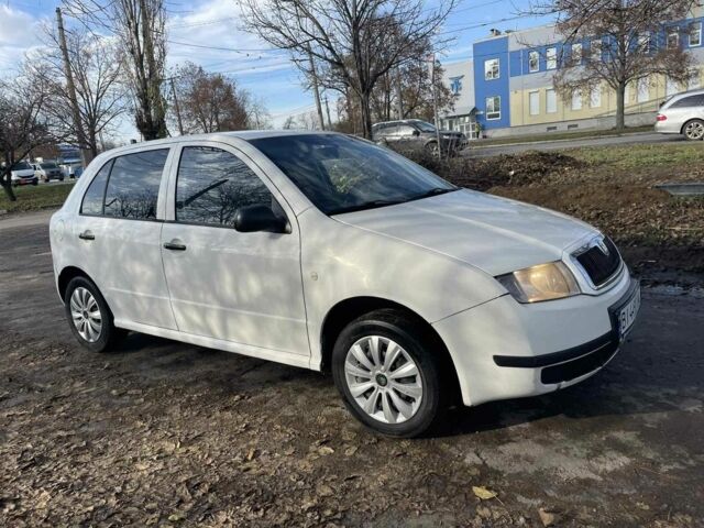 Белый Шкода Фабия, объемом двигателя 1.4 л и пробегом 300 тыс. км за 2700 $, фото 8 на Automoto.ua