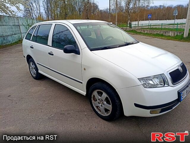 Білий Шкода Фабія, об'ємом двигуна 1.2 л та пробігом 200 тис. км за 3250 $, фото 3 на Automoto.ua
