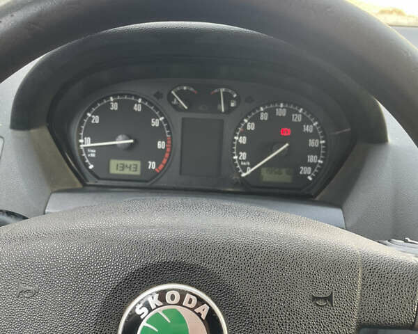 Білий Шкода Фабія, об'ємом двигуна 1.2 л та пробігом 196 тис. км за 2800 $, фото 9 на Automoto.ua