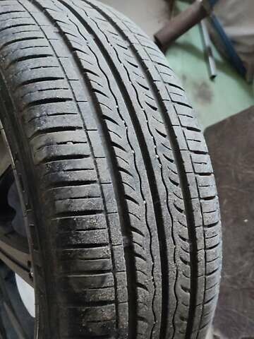 Білий Шкода Фабія, об'ємом двигуна 1.2 л та пробігом 310 тис. км за 3400 $, фото 9 на Automoto.ua