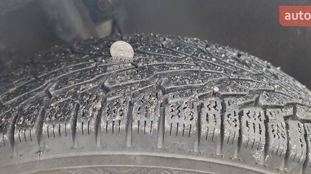 Білий Шкода Фабія, об'ємом двигуна 1.2 л та пробігом 310 тис. км за 3400 $, фото 8 на Automoto.ua