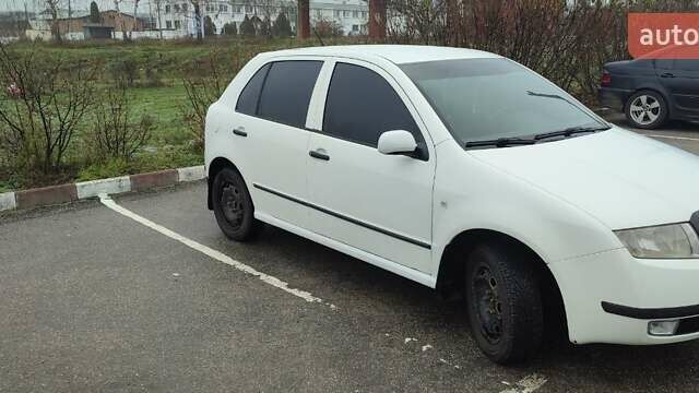 Білий Шкода Фабія, об'ємом двигуна 1.2 л та пробігом 310 тис. км за 3400 $, фото 7 на Automoto.ua