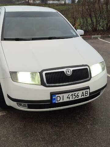 Білий Шкода Фабія, об'ємом двигуна 1.2 л та пробігом 310 тис. км за 3400 $, фото 1 на Automoto.ua