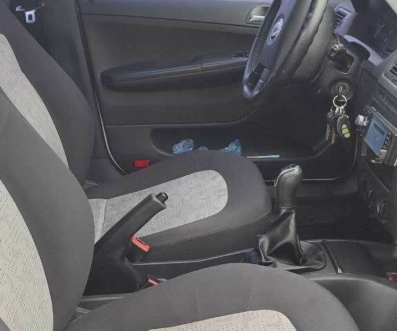 Білий Шкода Фабія, об'ємом двигуна 1.2 л та пробігом 310 тис. км за 3400 $, фото 14 на Automoto.ua