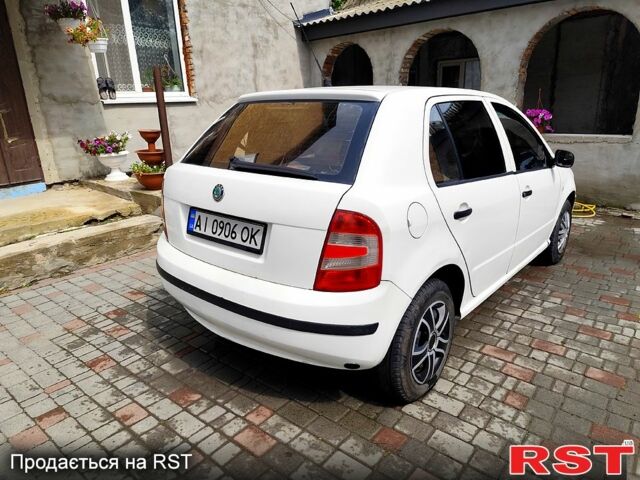 Білий Шкода Фабія, об'ємом двигуна 1.2 л та пробігом 600 тис. км за 2700 $, фото 2 на Automoto.ua