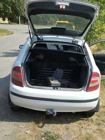 Шкода Фабия 2006 в Кропивницком (Кировограде) на Automoto.ua Белый Шкода Фабия, объемом двигателя 1.2 л и пробегом 360 тыс. км за 3800 $, фото 2 на Automoto.ua