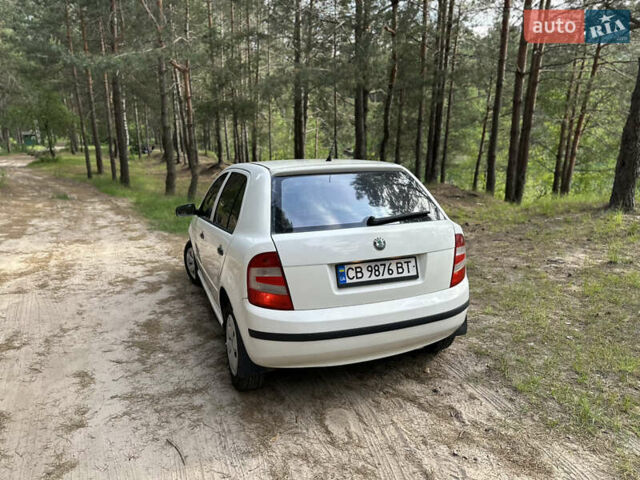 Белый Шкода Фабия, объемом двигателя 1.2 л и пробегом 187 тыс. км за 2750 $, фото 10 на Automoto.ua
