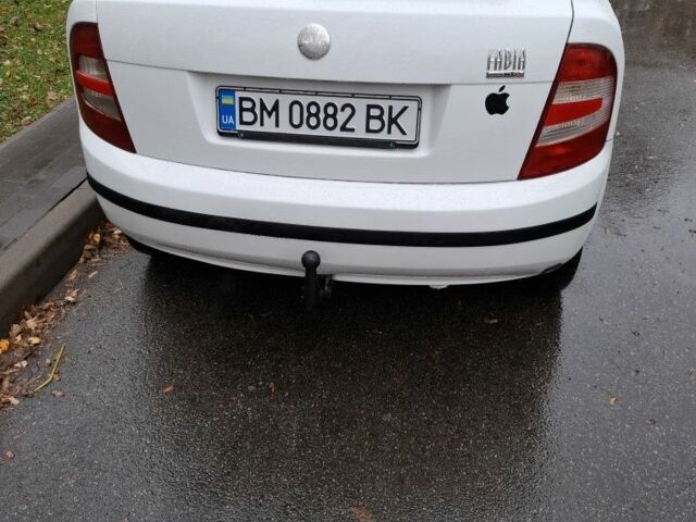 Білий Шкода Фабія, об'ємом двигуна 1.2 л та пробігом 230 тис. км за 3600 $, фото 3 на Automoto.ua