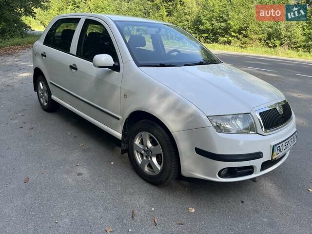 Білий Шкода Фабія, об'ємом двигуна 1.2 л та пробігом 252 тис. км за 4000 $, фото 9 на Automoto.ua
