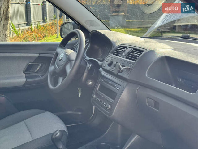 Белый Шкода Фабия, объемом двигателя 1.2 л и пробегом 158 тыс. км за 5499 $, фото 19 на Automoto.ua