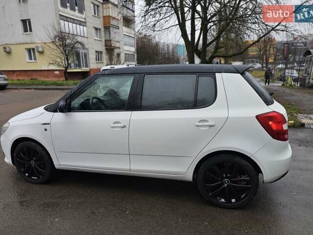 Белый Шкода Фабия, объемом двигателя 1.39 л и пробегом 213 тыс. км за 7250 $, фото 9 на Automoto.ua