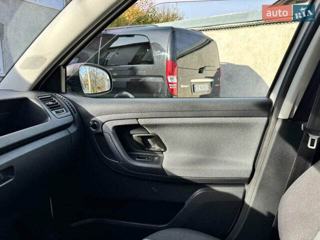 Белый Шкода Фабия, объемом двигателя 1.2 л и пробегом 158 тыс. км за 5499 $, фото 17 на Automoto.ua