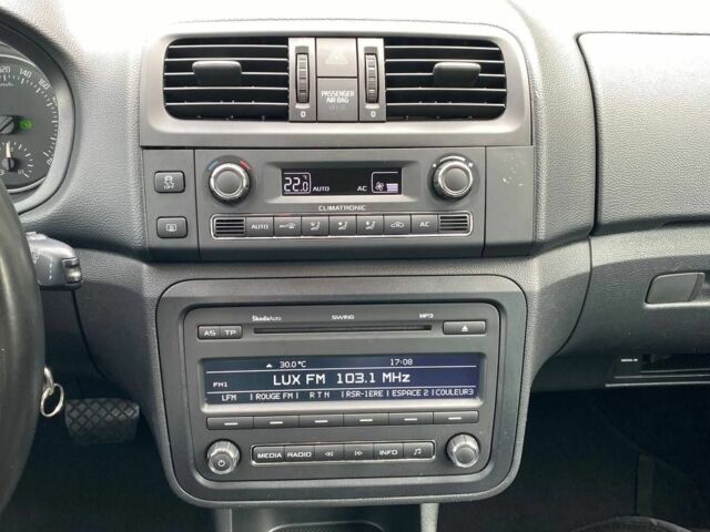 Білий Шкода Фабія, об'ємом двигуна 0 л та пробігом 209 тис. км за 6500 $, фото 6 на Automoto.ua