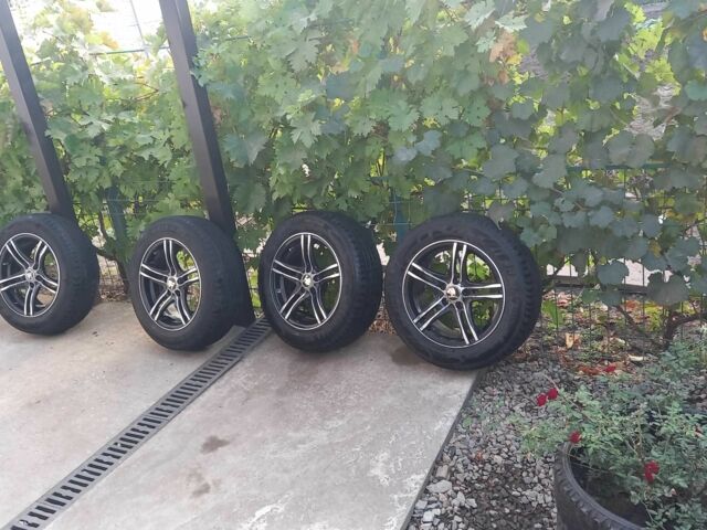 Белый Шкода Фабия, объемом двигателя 1.6 л и пробегом 264 тыс. км за 5500 $, фото 5 на Automoto.ua