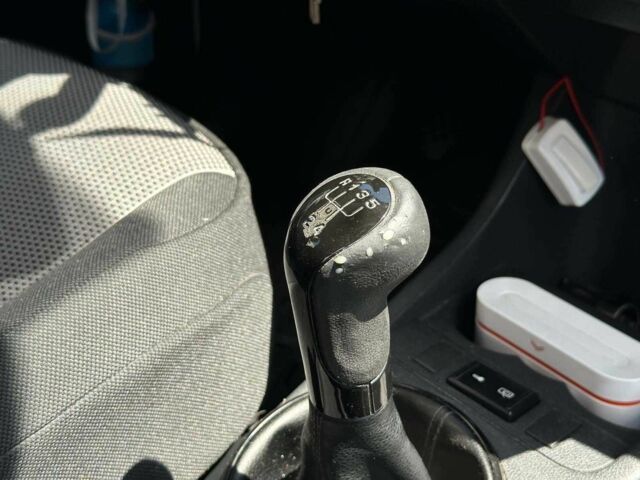 Білий Шкода Фабія, об'ємом двигуна 1.2 л та пробігом 173 тис. км за 4740 $, фото 19 на Automoto.ua