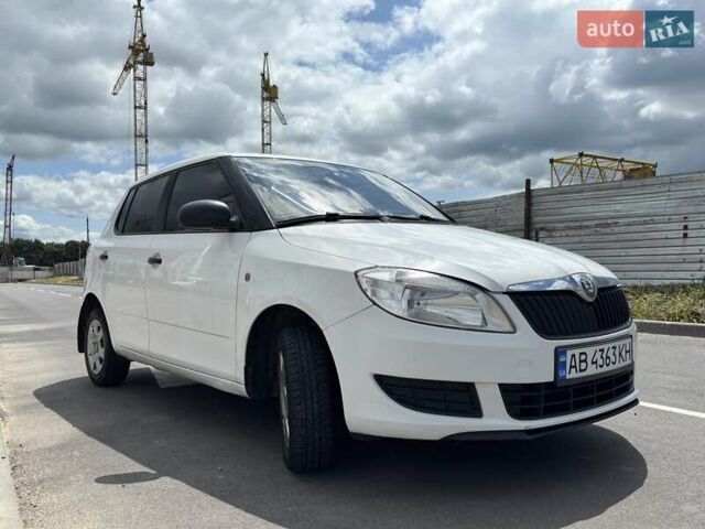 Шкода Фабия 2011 в Виннице на Automoto.ua Белый Шкода Фабия, объемом двигателя 1.2 л и пробегом 230 тыс. км за 4800 $, фото 7 на Automoto.ua