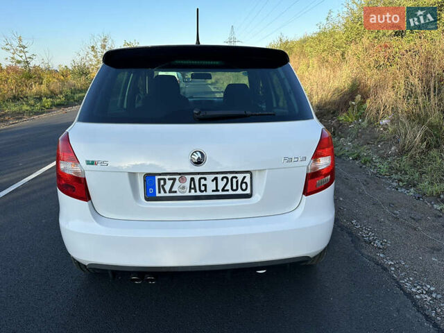 Білий Шкода Фабія, об'ємом двигуна 1.4 л та пробігом 229 тис. км за 8500 $, фото 21 на Automoto.ua