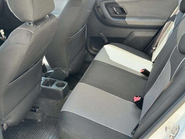 Білий Шкода Фабія, об'ємом двигуна 1.2 л та пробігом 173 тис. км за 4740 $, фото 10 на Automoto.ua