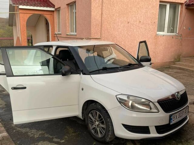 Белый Шкода Фабия, объемом двигателя 0 л и пробегом 260 тыс. км за 5060 $, фото 5 на Automoto.ua