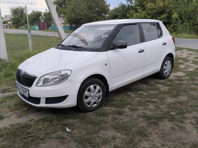 Білий Шкода Фабія, об'ємом двигуна 1 л та пробігом 155 тис. км за 5900 $, фото 1 на Automoto.ua