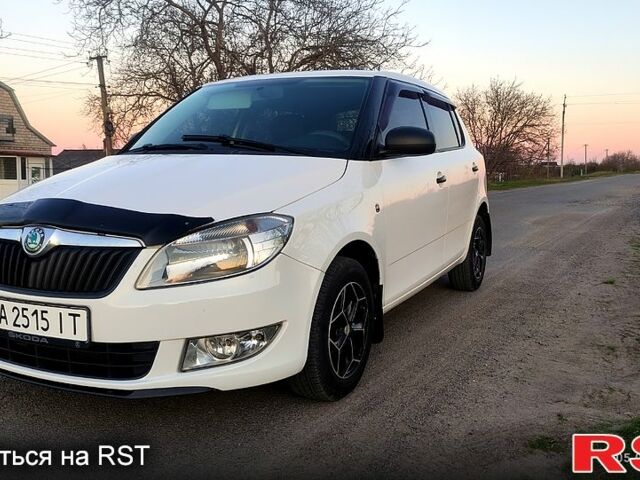 Білий Шкода Фабія, об'ємом двигуна 1.4 л та пробігом 185 тис. км за 5000 $, фото 7 на Automoto.ua