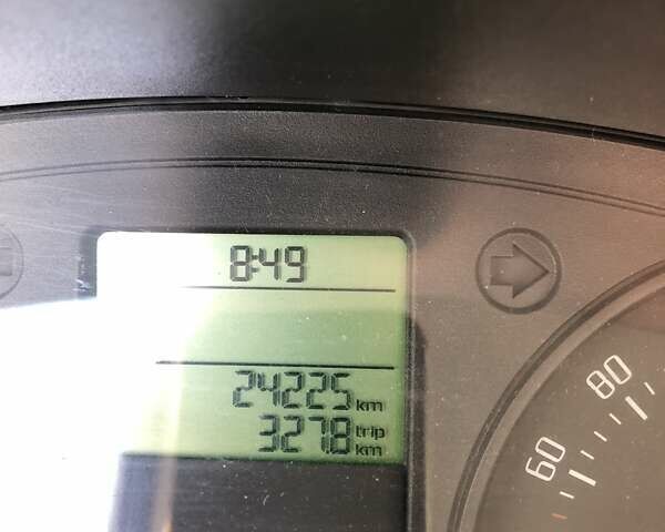 Белый Шкода Фабия, объемом двигателя 1.2 л и пробегом 25 тыс. км за 6200 $, фото 9 на Automoto.ua