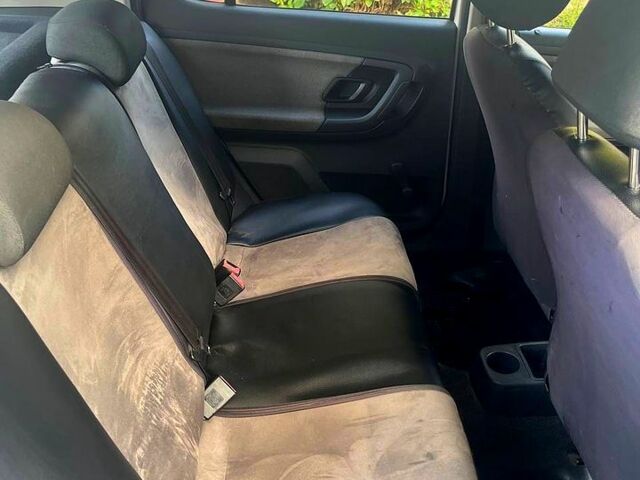 Білий Шкода Фабія, об'ємом двигуна 1.2 л та пробігом 228 тис. км за 5000 $, фото 5 на Automoto.ua