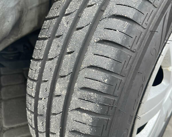 Шкода Фабия 2012 в Белой Церкве на Automoto.ua Белый Шкода Фабия, объемом двигателя 1.39 л и пробегом 228 тыс. км за 5200 $, фото 6 на Automoto.ua
