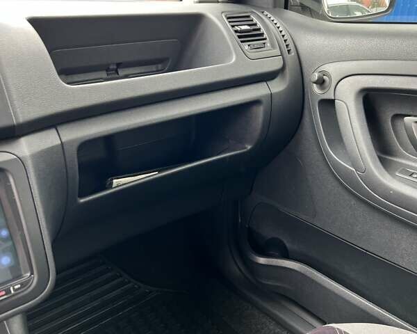 Білий Шкода Фабія, об'ємом двигуна 1.2 л та пробігом 150 тис. км за 6700 $, фото 13 на Automoto.ua
