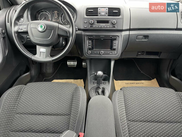 Белый Шкода Фабия, объемом двигателя 1.4 л и пробегом 163 тыс. км за 10300 $, фото 19 на Automoto.ua