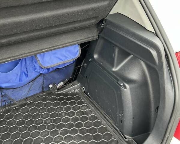 Білий Шкода Фабія, об'ємом двигуна 1.2 л та пробігом 150 тис. км за 6700 $, фото 35 на Automoto.ua