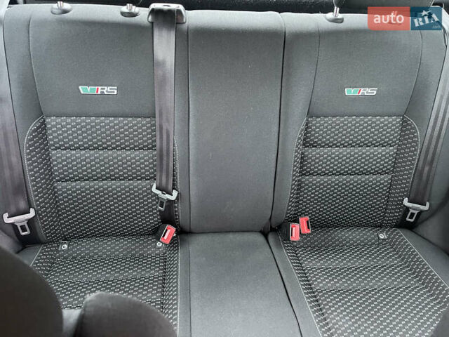 Белый Шкода Фабия, объемом двигателя 1.4 л и пробегом 163 тыс. км за 10300 $, фото 21 на Automoto.ua