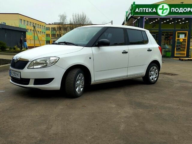 Білий Шкода Фабія, об'ємом двигуна 1.6 л та пробігом 167 тис. км за 6700 $, фото 1 на Automoto.ua
