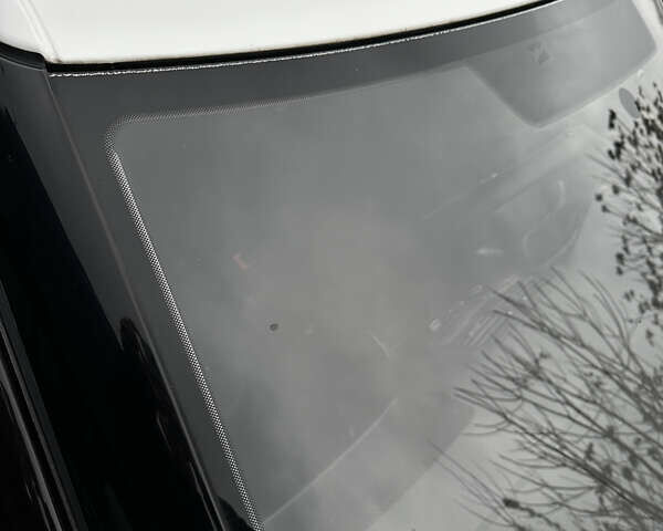 Белый Шкода Фабия, объемом двигателя 1.2 л и пробегом 162 тыс. км за 6000 $, фото 8 на Automoto.ua