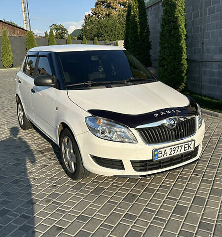 Білий Шкода Фабія, об'ємом двигуна 1.6 л та пробігом 281 тис. км за 6200 $, фото 2 на Automoto.ua