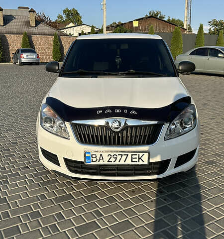 Білий Шкода Фабія, об'ємом двигуна 1.6 л та пробігом 281 тис. км за 6200 $, фото 7 на Automoto.ua