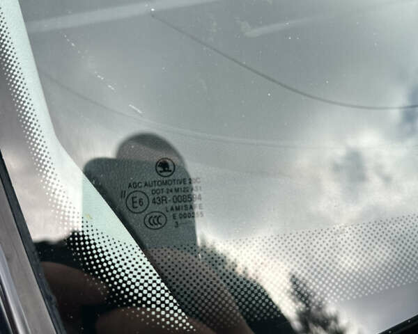 Белый Шкода Фабия, объемом двигателя 1.39 л и пробегом 180 тыс. км за 5100 $, фото 26 на Automoto.ua