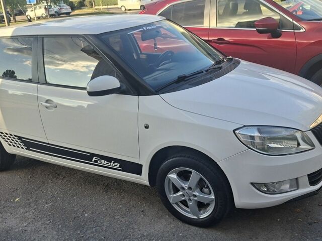 Білий Шкода Фабія, об'ємом двигуна 1.4 л та пробігом 270 тис. км за 6050 $, фото 4 на Automoto.ua