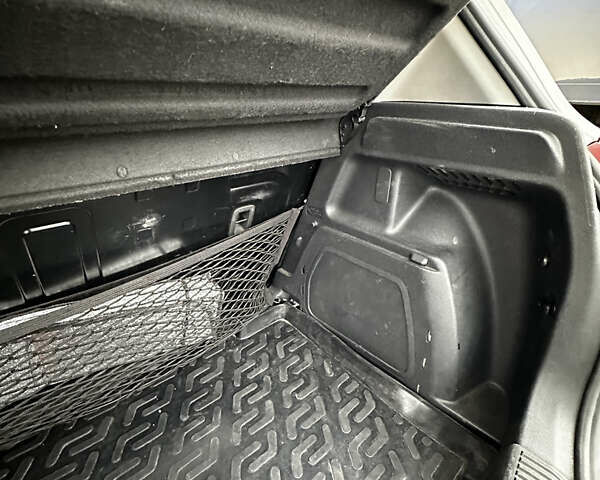 Белый Шкода Фабия, объемом двигателя 1.2 л и пробегом 162 тыс. км за 6000 $, фото 63 на Automoto.ua