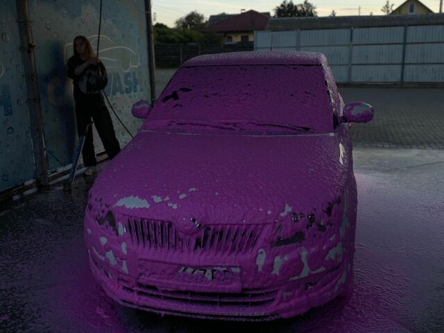 Шкода Фабія 2014 у Малине на Automoto.ua Білий Шкода Фабія, об'ємом двигуна 1.6 л та пробігом 236 тис. км за 6500 $, фото 5 на Automoto.ua