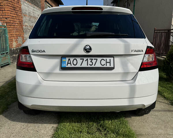 Білий Шкода Фабія, об'ємом двигуна 1 л та пробігом 130 тис. км за 6999 $, фото 10 на Automoto.ua