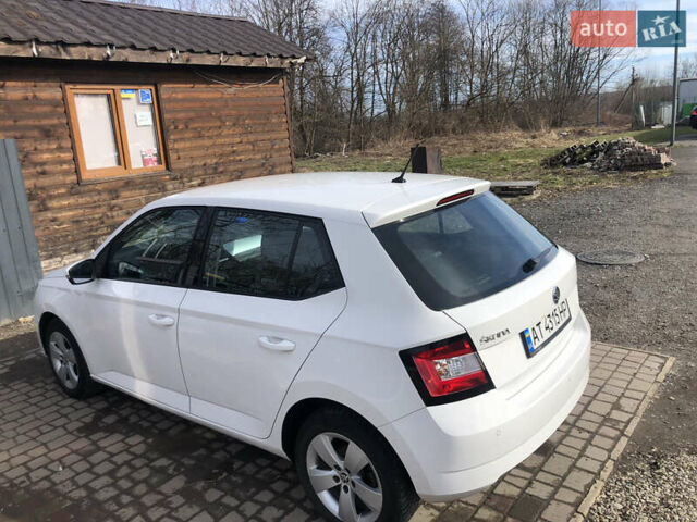 Белый Шкода Фабия, объемом двигателя 1.2 л и пробегом 200 тыс. км за 7500 $, фото 22 на Automoto.ua